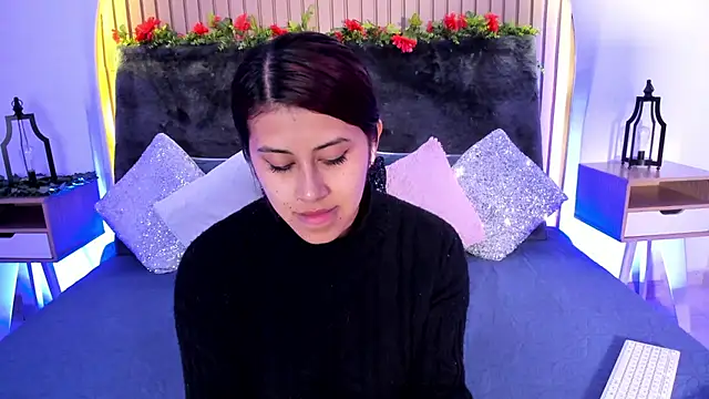 Karlagonzales  online show from February 5, 2025, 12:53 am