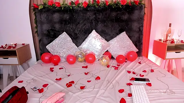 Karlagonzales  online show from February 14, 2025, 7:02 pm