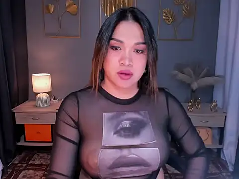 Snapshot of MaxeneCullens chatting on January 11, 2025, 8:11 am MaxeneCullens online show from January 11, 2025, 8:11 am