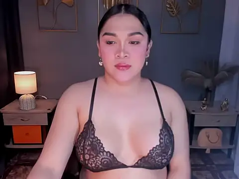 MaxeneCullens online show from October 16, 2025, 3:07 am