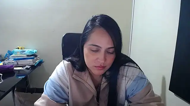 kendall 52 online show from February 11, 2025, 1:41 pm