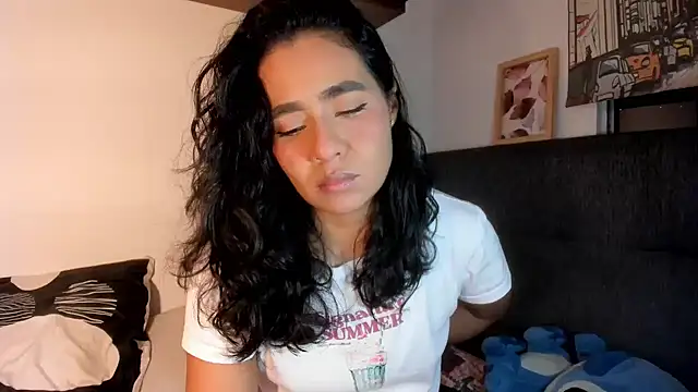 valeryvegas 2 online show from November 8, 2025, 1:50 am