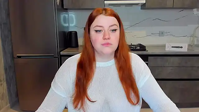 Snapshot of PolinaSalvatore chatting on February 6, 2025, 10:10 pm PolinaSalvatore online show from February 6, 2025, 10:10 pm