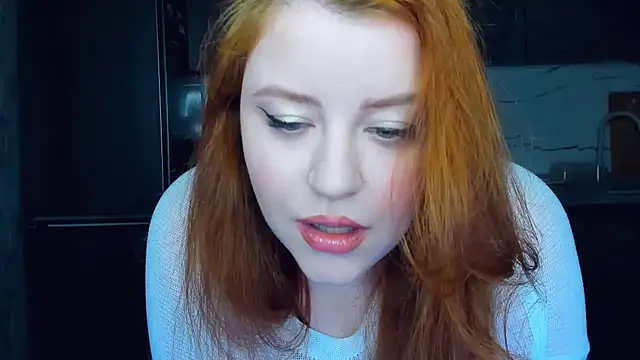 Snapshot of PolinaSalvatore chatting on February 13, 2025, 6:38 pm PolinaSalvatore online show from February 13, 2025, 6:38 pm