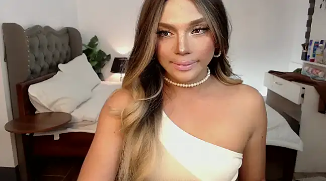 Snapshot of liaa_lurrecams chatting on January 3, 2025, 11:25 am liaa lurrecams online show from January 3, 2025, 11:25 am