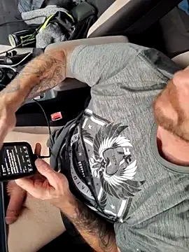 J-Dubb online show from November 17, 2025, 8:36 pm