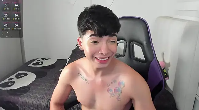 Snapshot of santy7v7 chatting on December 6, 2024, 1:00 pm santy7v7 online show from December 6, 2024, 1:00 pm