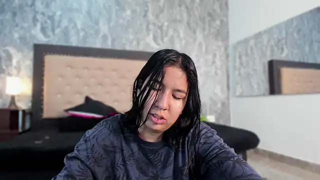 Snapshot of Lia_sarahi chatting on March 10, 2025, 12:04 pm Lia sarahi online show from March 10, 2025, 12:04 pm