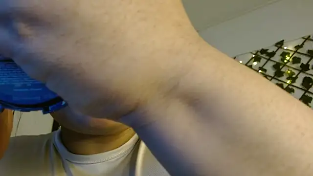 Snapshot of sexychubby___ chatting on March 11, 2025, 2:43 am sexychubby    online show from March 11, 2025, 2:43 am