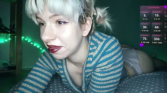 cruellagoth666 online show from March 4, 2025, 5:45 pm