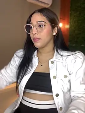 Amandanauty online show from December 25, 2024, 6:41 am