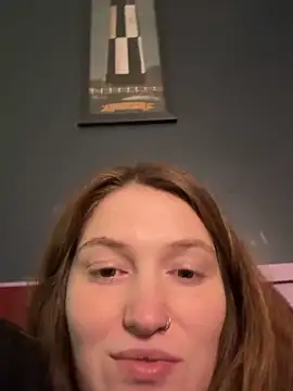 Snapshot of Angelk43 chatting on December 1, 2025, 8:52 am Angelk43 online show from December 1, 2025, 8:52 am