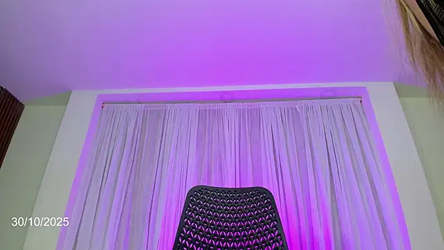 Snapshot of jaddyk_ chatting on October 30, 2025, 9:48 pm jaddyk online show from October 30, 2025, 9:48 pm