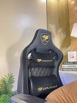 Snapshot of HeavenlyStar chatting on February 5, 2025, 7:10 pm HeavenlyStar online show from February 5, 2025, 7:10 pm