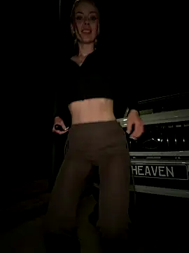 Snapshot of HopeHeaven chatting on November 29, 2025, 9:40 pm HopeHeaven online show from November 29, 2025, 9:40 pm