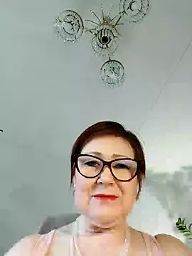 Snapshot of Fire_Night chatting on November 16, 2025, 8:09 am Fire Night online show from November 16, 2025, 8:09 am