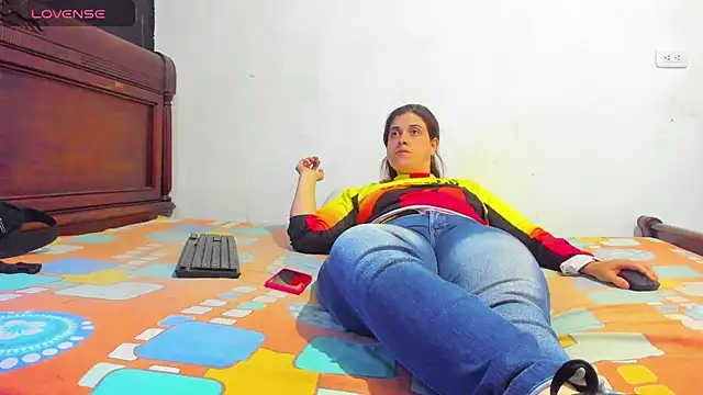 Snapshot of electraaxx chatting on February 17, 2025, 3:20 pm electraaxx online show from February 17, 2025, 3:20 pm