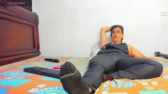 Snapshot of electraaxx chatting on February 22, 2025, 3:14 pm electraaxx online show from February 22, 2025, 3:14 pm