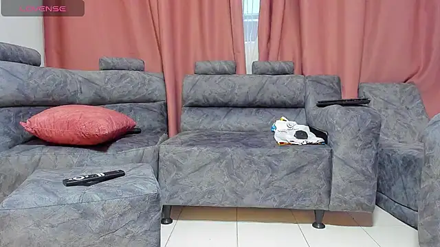 Snapshot of electraaxx chatting on February 28, 2025, 11:12 pm electraaxx online show from February 28, 2025, 11:12 pm