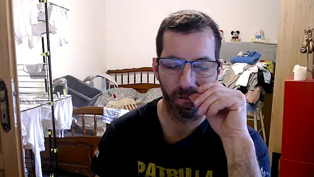 Snapshot of steph19x5 chatting on January 17, 2025, 4:04 pm steph19x5 online show from January 17, 2025, 4:04 pm