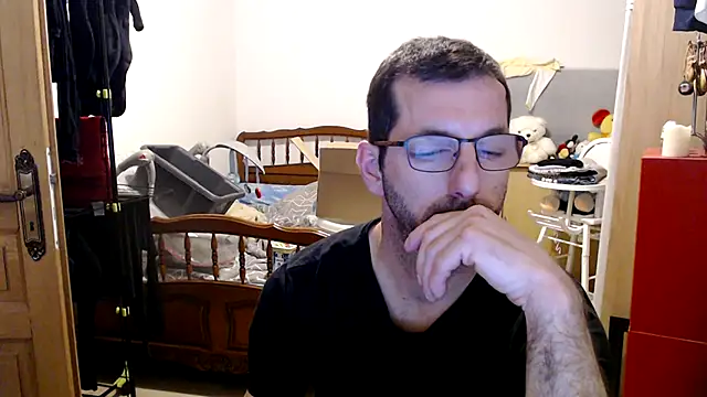 Snapshot of steph19x5 chatting on January 23, 2025, 8:35 pm steph19x5 online show from January 23, 2025, 8:35 pm