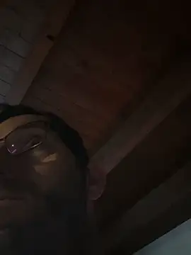 Snapshot of steph19x5 chatting on February 6, 2025, 4:36 pm steph19x5 online show from February 6, 2025, 4:36 pm