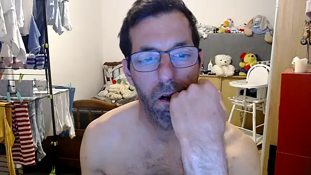 Snapshot of steph19x5 chatting on March 14, 2025, 11:22 pm steph19x5 online show from March 14, 2025, 11:22 pm