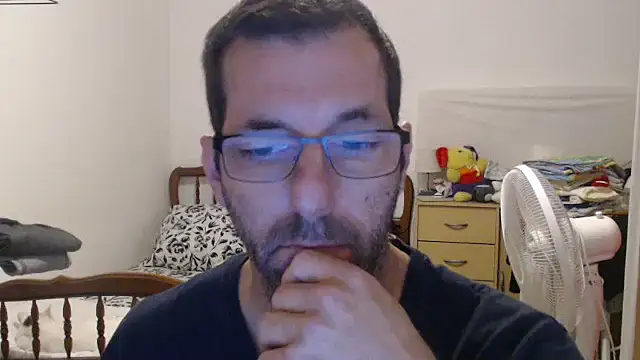 Snapshot of steph19x5 chatting on September 19, 2025, 7:54 am steph19x5 online show from September 19, 2025, 7:54 am