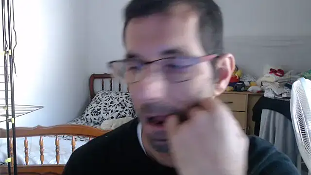 Snapshot of steph19x5 chatting on September 30, 2025, 9:25 am steph19x5 online show from September 30, 2025, 9:25 am