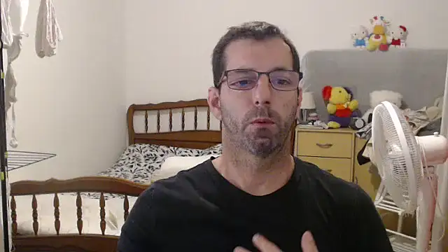 Snapshot of steph19x5 chatting on October 7, 2025, 7:27 am steph19x5 online show from October 7, 2025, 7:27 am