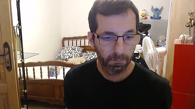 Snapshot of steph19x5 chatting on October 28, 2025, 10:30 am steph19x5 online show from October 28, 2025, 10:30 am