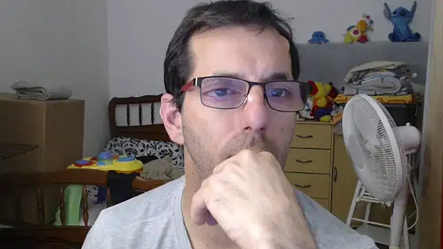 Snapshot of steph19x5 chatting on November 21, 2025, 9:24 pm steph19x5 online show from November 21, 2025, 9:24 pm