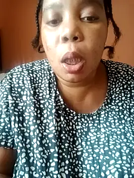 Lovelyboobs01 online show from February 15, 2025, 1:16 pm