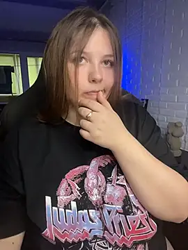 Snapshot of XNirvanaX chatting on October 31, 2025, 5:08 am XNirvanaX online show from October 31, 2025, 5:08 am