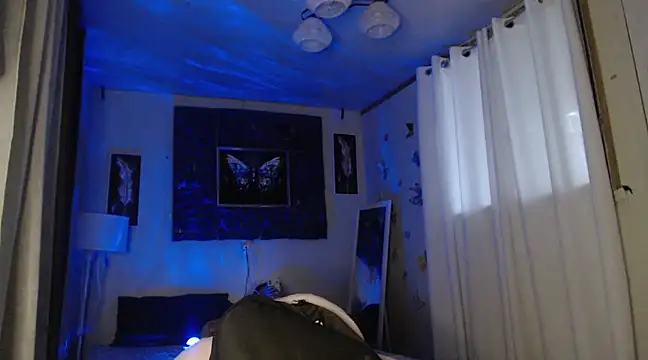 Snapshot of Angel_Morgan69 chatting on February 7, 2025, 8:44 am Angel Morgan69 online show from February 7, 2025, 8:44 am