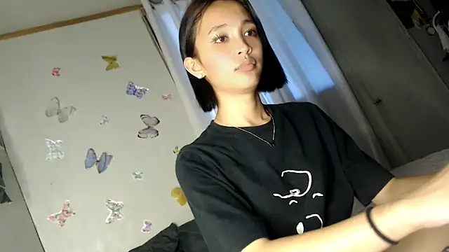 Snapshot of Angel_Morgan69 chatting on March 5, 2025, 9:05 am Angel Morgan69 online show from March 5, 2025, 9:05 am