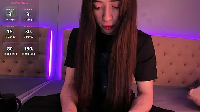 Snapshot of NickieRainer chatting on December 27, 2024, 7:24 pm NickieRainer online show from December 27, 2024, 7:24 pm