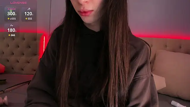 Snapshot of NickieRainer chatting on February 8, 2025, 2:05 pm NickieRainer online show from February 8, 2025, 2:05 pm
