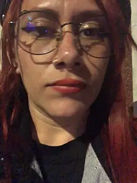 Snapshot of Luna_Paris_ chatting on December 8, 2024, 4:57 am Luna Paris online show from December 8, 2024, 4:57 am