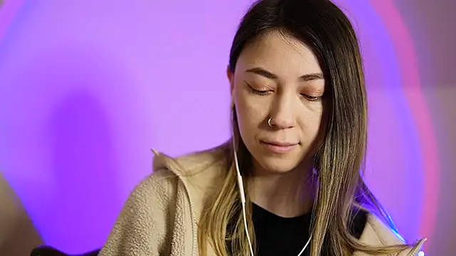 Snapshot of chibi_moon_ chatting on January 28, 2025, 5:56 pm chibi moon online show from January 28, 2025, 5:56 pm