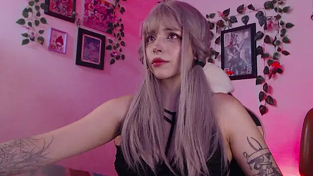 Snapshot of MaryJannes chatting on January 11, 2025, 5:20 am MaryJannes online show from January 11, 2025, 5:20 am