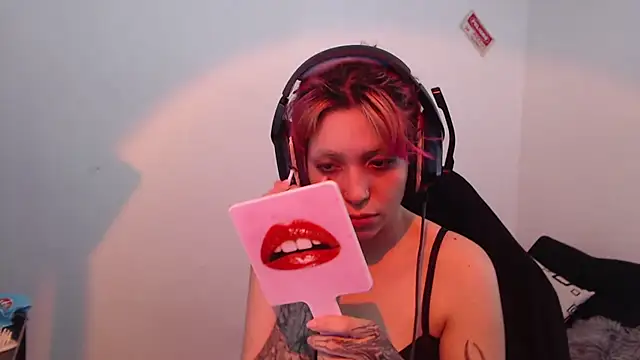 Snapshot of MaryJannes chatting on November 7, 2025, 6:30 pm MaryJannes online show from November 7, 2025, 6:30 pm