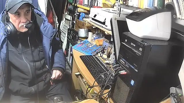 Snapshot of nonnomaturobisex chatting on February 4, 2025, 6:27 pm nonnomaturobisex online show from February 4, 2025, 6:27 pm