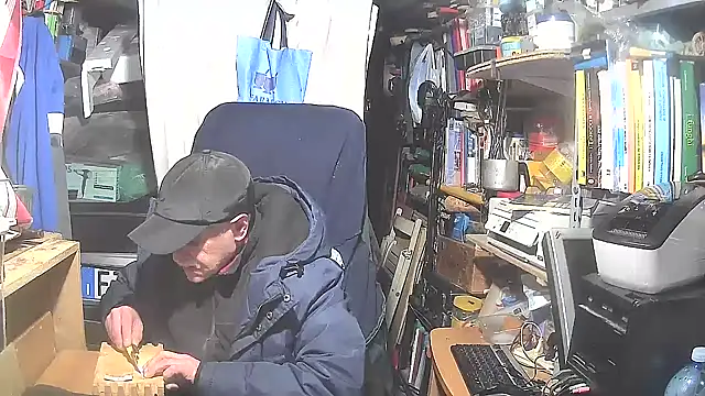 Snapshot of nonnomaturobisex chatting on February 7, 2025, 3:19 pm nonnomaturobisex online show from February 7, 2025, 3:19 pm