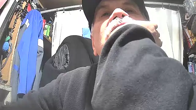 Snapshot of nonnomaturobisex chatting on February 13, 2025, 3:14 pm nonnomaturobisex online show from February 13, 2025, 3:14 pm