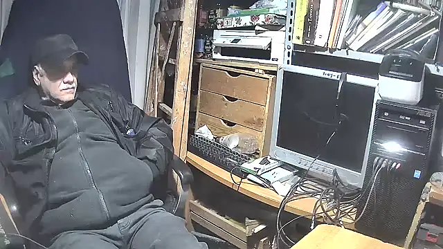 Snapshot of nonnomaturobisex chatting on March 1, 2025, 4:00 pm nonnomaturobisex online show from March 1, 2025, 4:00 pm