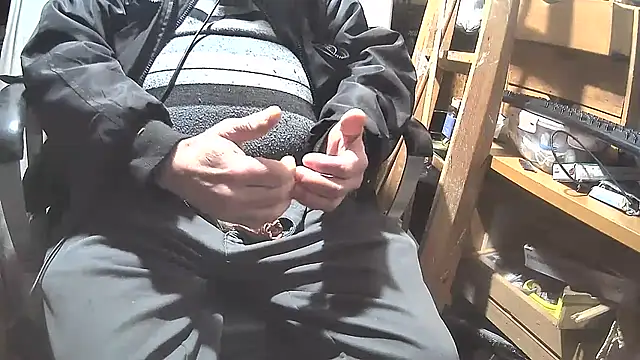 Snapshot of nonnomaturobisex chatting on March 3, 2025, 6:12 pm nonnomaturobisex online show from March 3, 2025, 6:12 pm