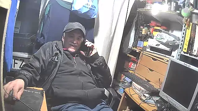 Snapshot of nonnomaturobisex chatting on March 8, 2025, 5:33 pm nonnomaturobisex online show from March 8, 2025, 5:33 pm