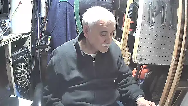 Snapshot of nonnomaturobisex chatting on March 17, 2025, 7:46 am nonnomaturobisex online show from March 17, 2025, 7:46 am