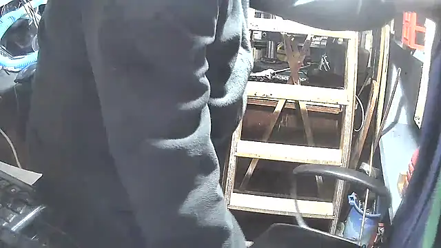 Snapshot of nonnomaturobisex chatting on March 17, 2025, 11:21 am nonnomaturobisex online show from March 17, 2025, 11:21 am